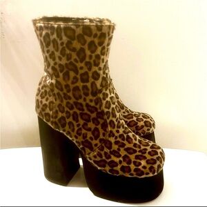 Sexy DOLLSKILL x Current Mood Leopard Platform Zip Boots sz 7